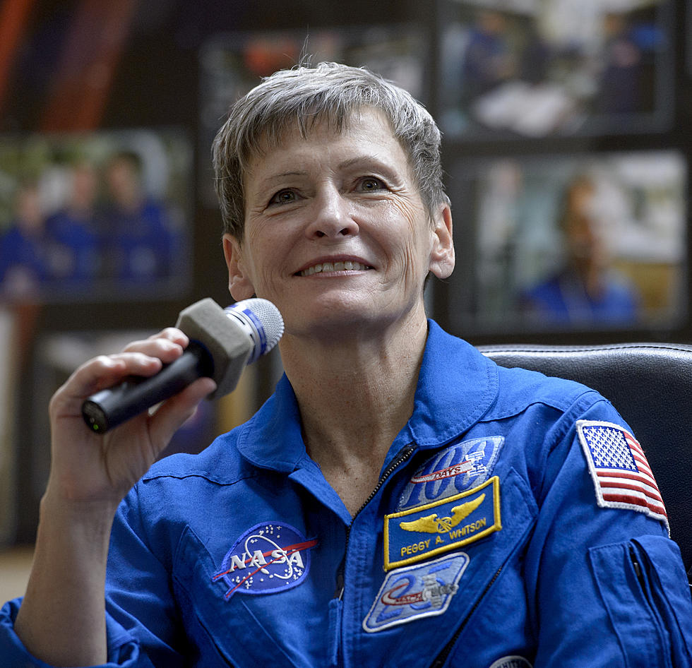 Peggy Whitson: First Woman to Command the International Space Station, From Iowa, Total Badass