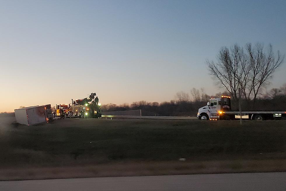 Semi Rollover In Cedar Falls Traps Waterloo Man