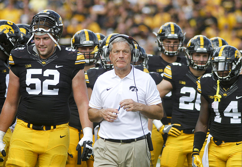 Iowa Hawkeyes Fall In College Football Rankings