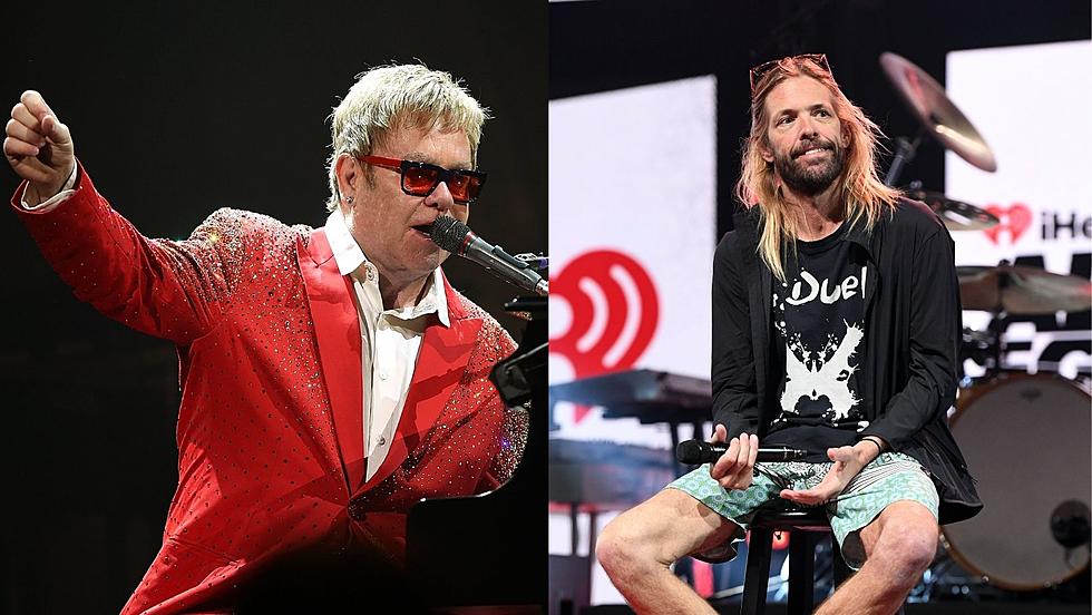 Elton John Honors Foo Fighters’ Taylor Hawkins in Des Moines