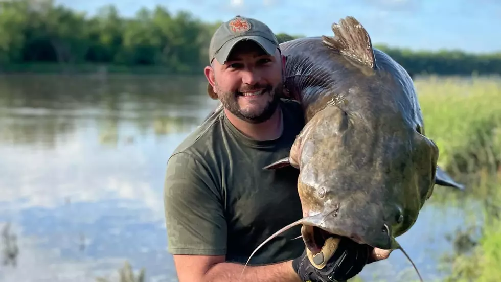 Iowa Outdoorsman Reels in MONSTER Fish [PHOTOS]