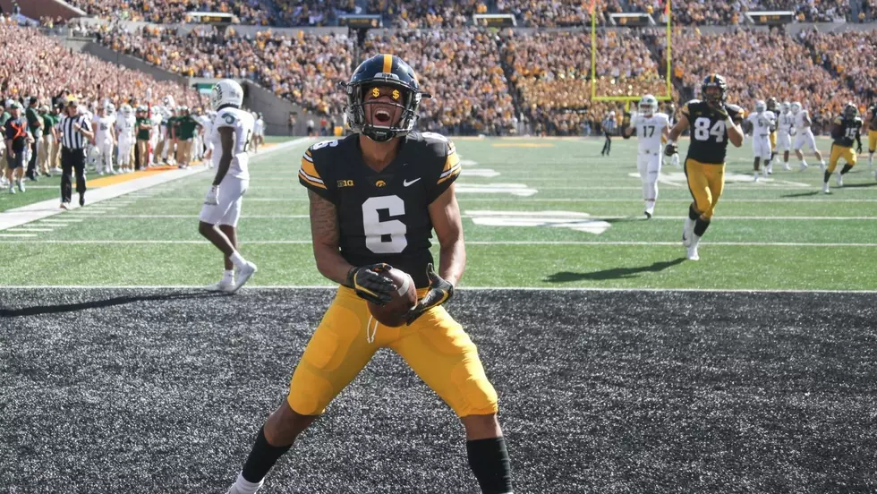 Iowa City NIL Club Launches and Will Pay Hawkeye Football Players