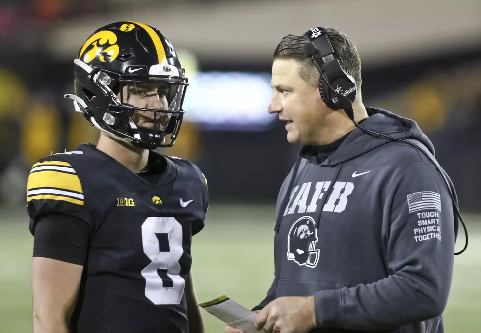 Iowa Quarterback Enters the Transfer Portal