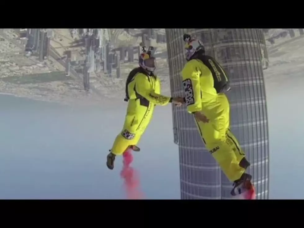 Watch Base Jumpers Set A New World Record