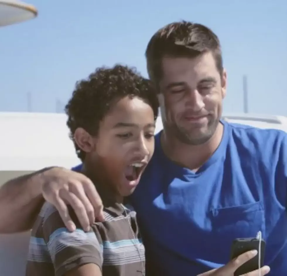 [Video] Aaron Rodgers Surprises Four Kids For Camp Hometown Heroes