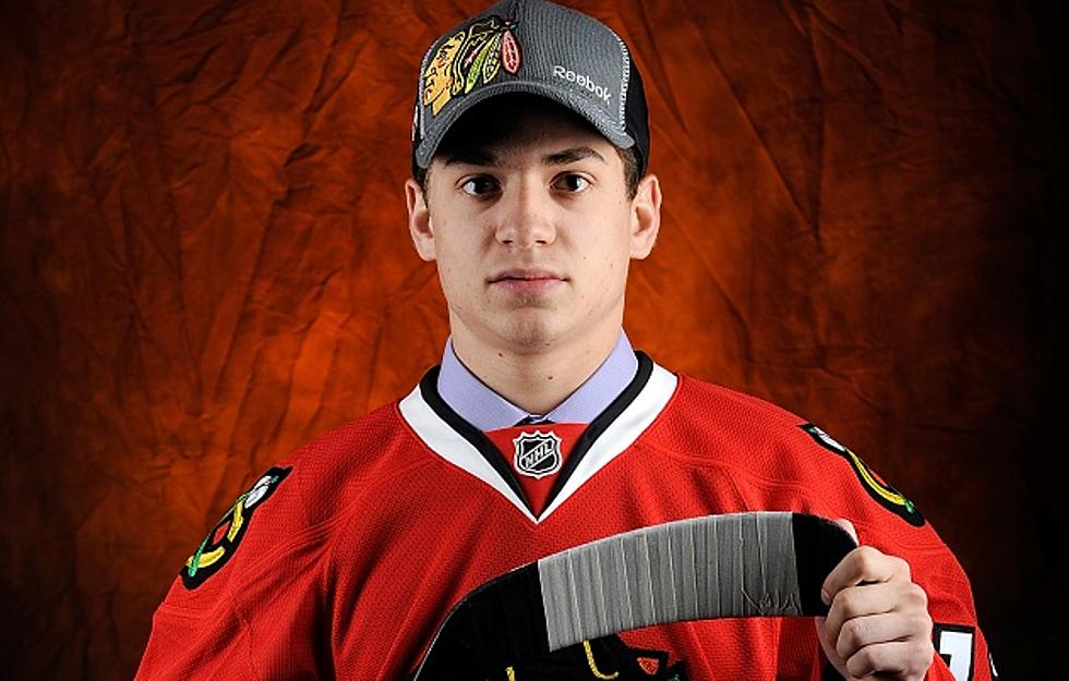 Another Former Black Hawk Signs NHL Deal