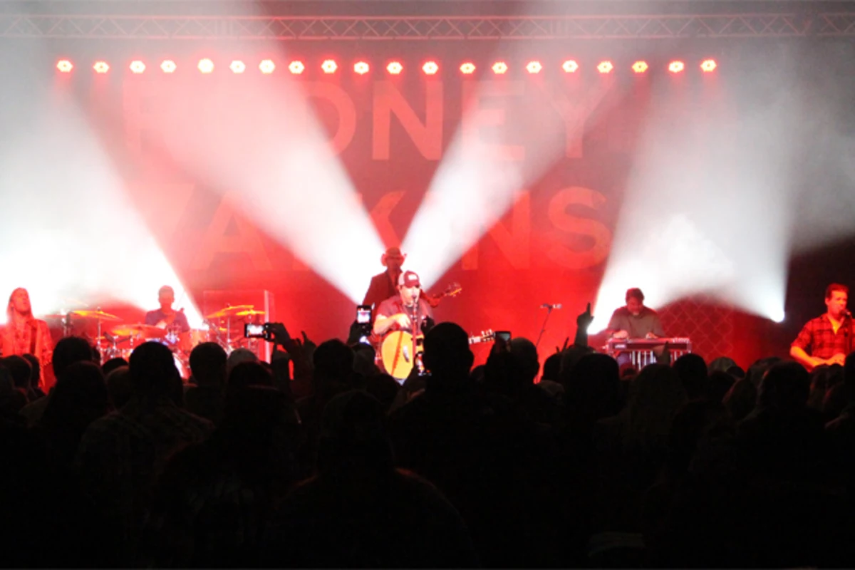 Rodney Atkins Concert [Photos]