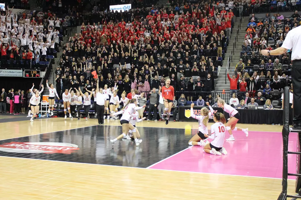 Cedar Falls Claims Class 5A Volleyball State Championship [Gallery]