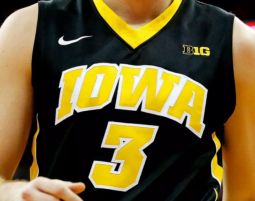 Iowa Basketball Player Misses Free Throw To Honor Fallen Hawkeye