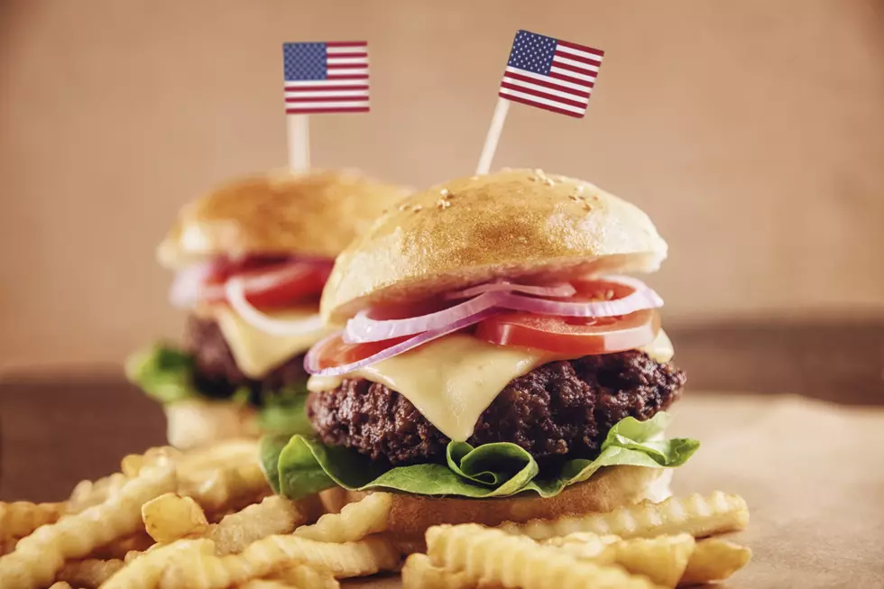 What Are The Most Popular Toppings Americans Put On Their Burgers?