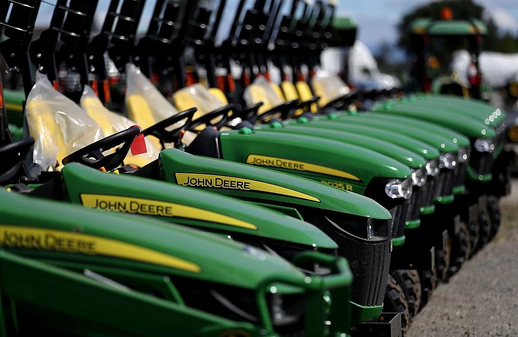 John Deere Harvester Works Announces Indefinite Layoffs