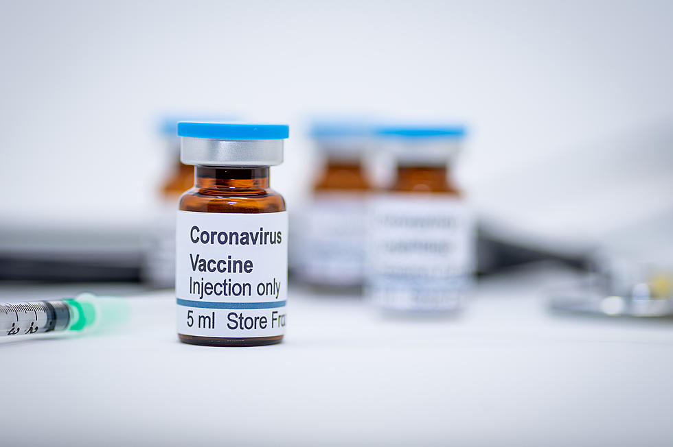 First Iowan, A Nurse, Receives COVID-19 Vaccine