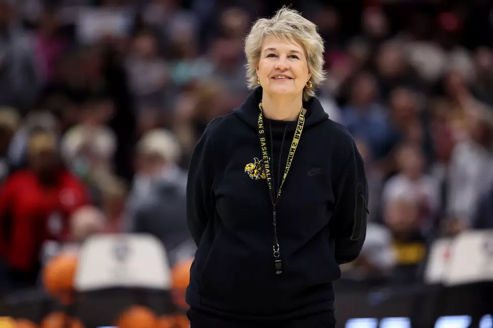 Former Iowa Hawkeye Coach Lisa Bluder Reveals Why She Retired