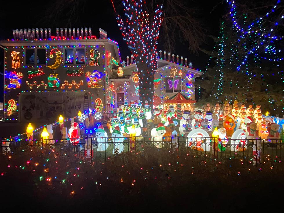 Every Inch Of This Farmington House Is Full Of Christmas Cheer