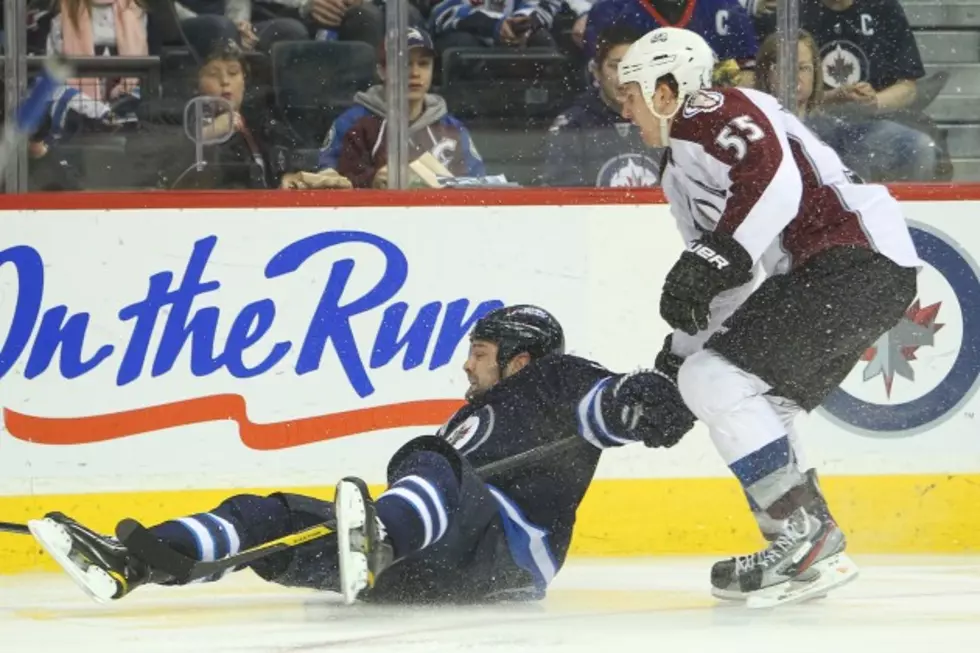 OT Goal Lifts Jets Over Avalanche 2-1