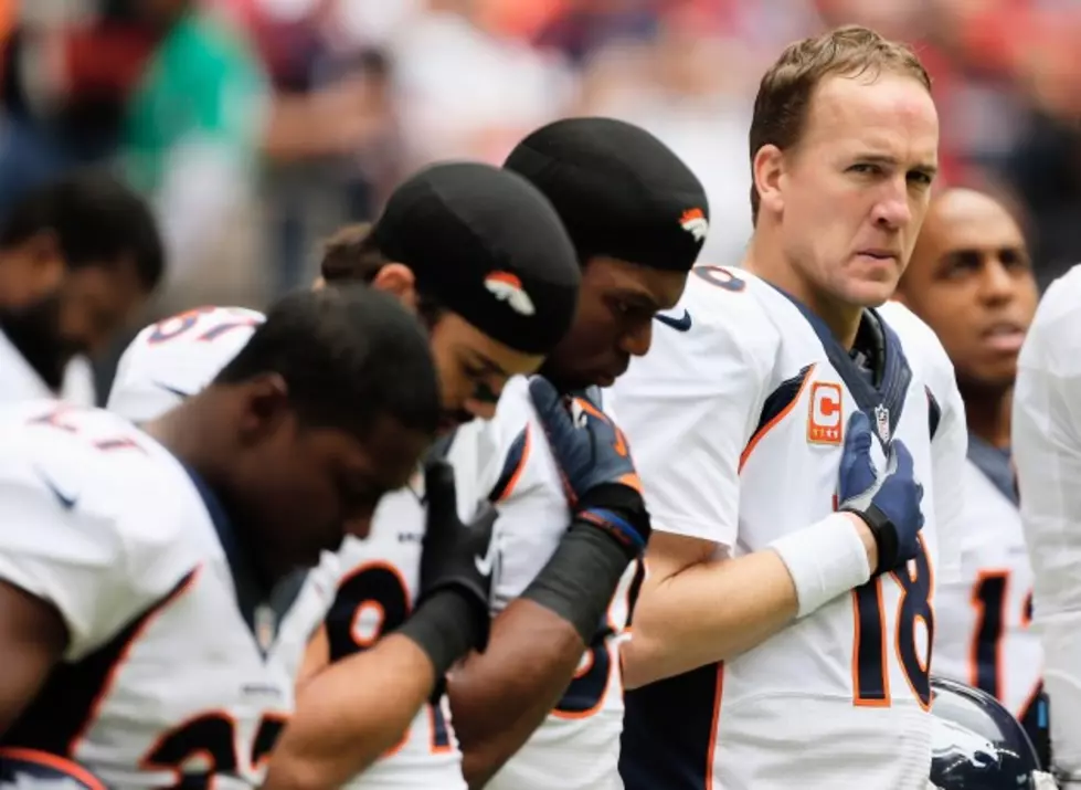 Manning Makes Record, Broncos Clinch AFC West
