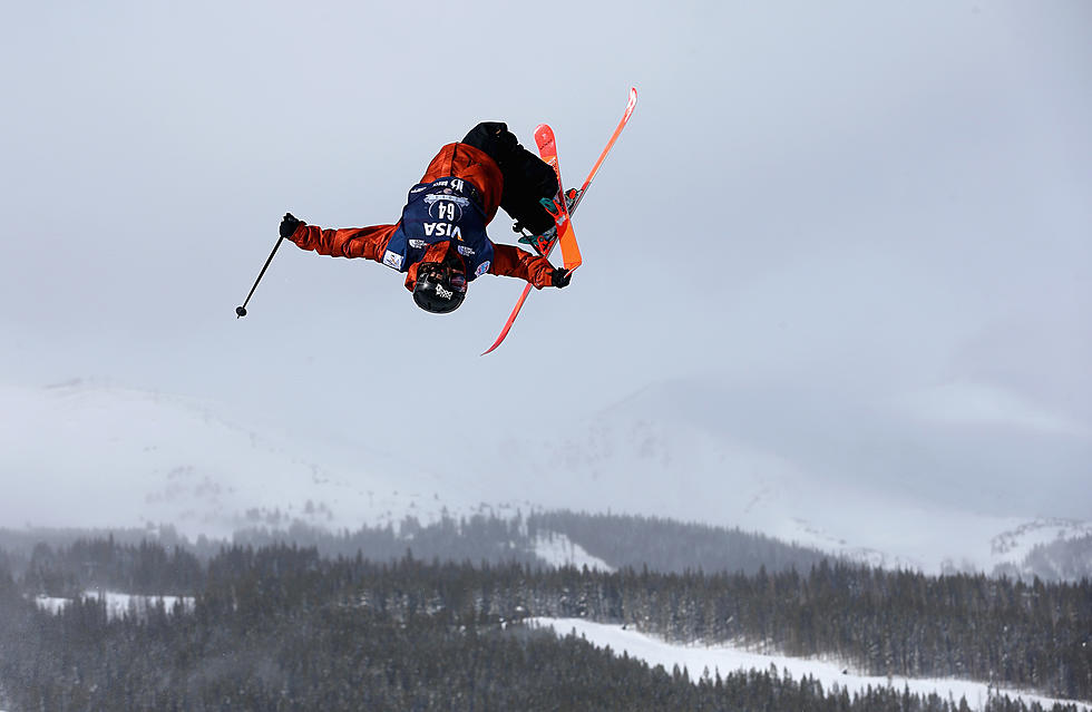 Three Americans Advance in Olympic Ski Halfpipe Qualifiers