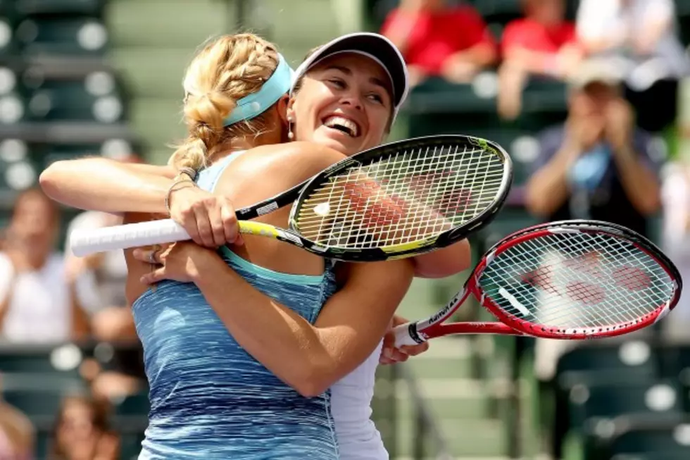 Hingis Wins First Doubles Title Since 2007