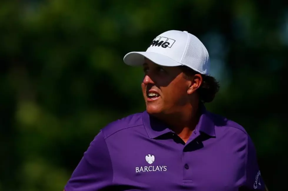 Mickelson Says He&#8217;s Cooperating in Trading Probe