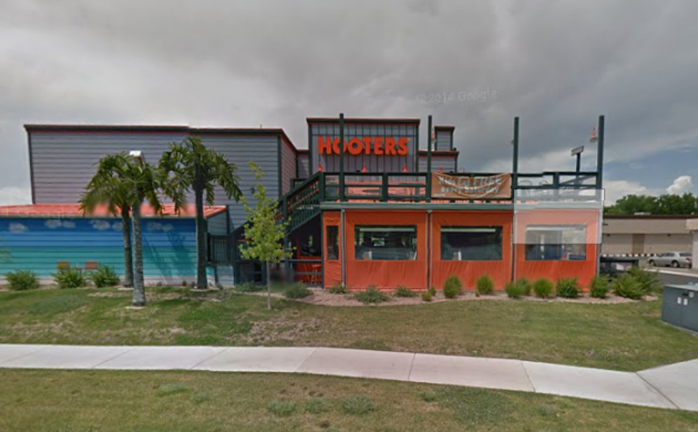 What’s Happening at Grand Junction’s Hooters Building?