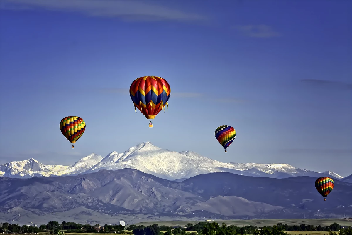 Colorado Summer Winds Downs With Big Balloon Festivals