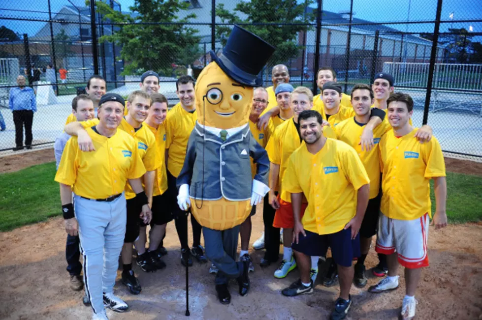Mr. Peanut at Live for 175