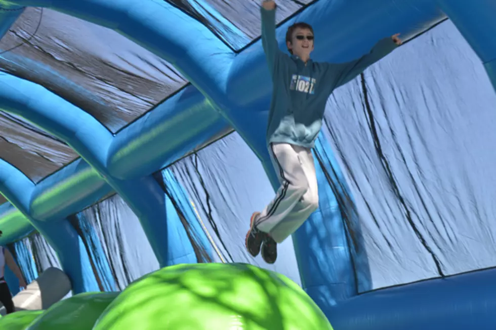Boise Gets Bouncy At Insane Inflatable 5K