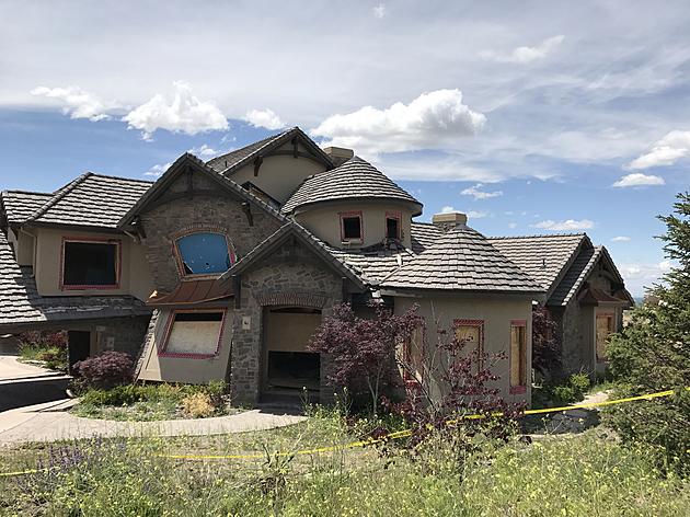 City To Pay for Foothill Home Demolition