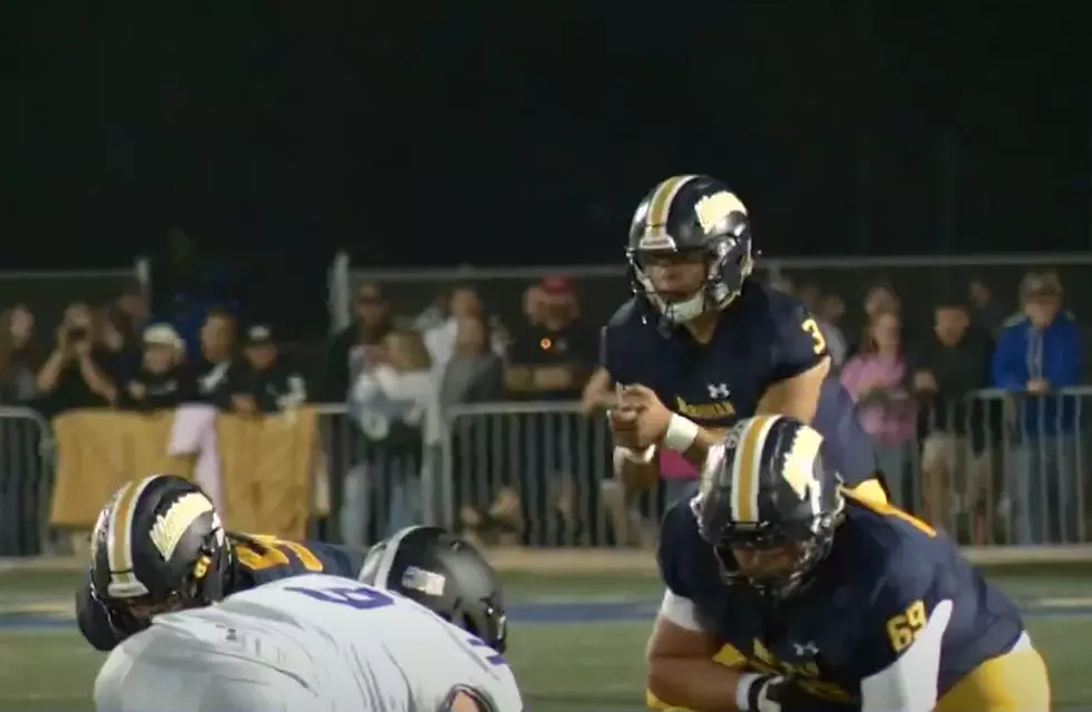 Insane Meridian High School Football Play Goes Viral [Video]