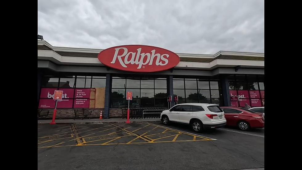 The Dumb Thing All Annoying California Jerks Do At Ralphs