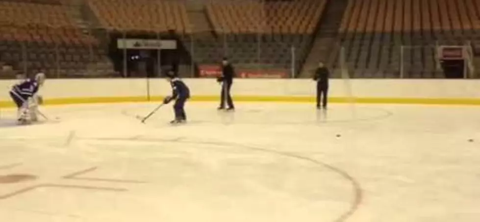 Justin Bieber Takes To The Ice With NHL Team [VIDEO]