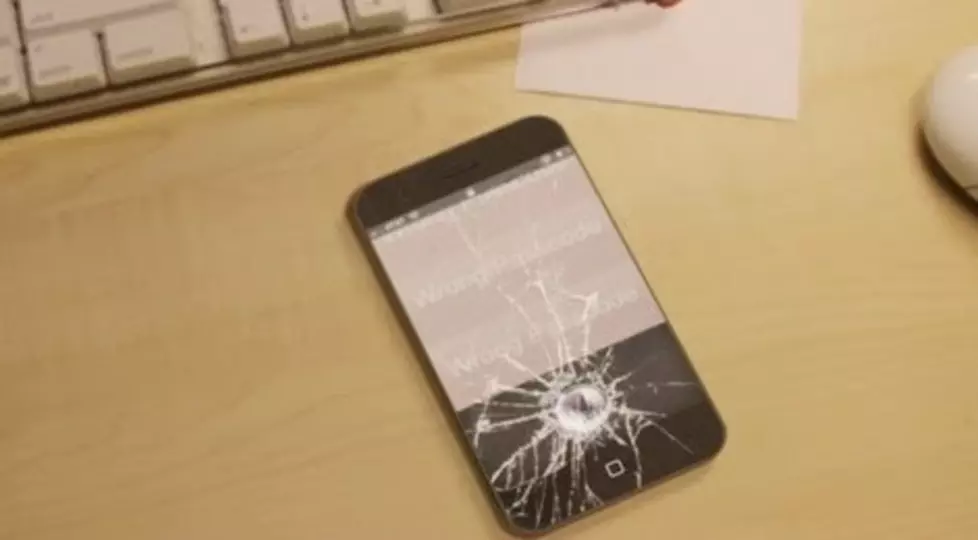 New iPhone 5 Concept Allows Siri To Self-Destruct [VIDEO]