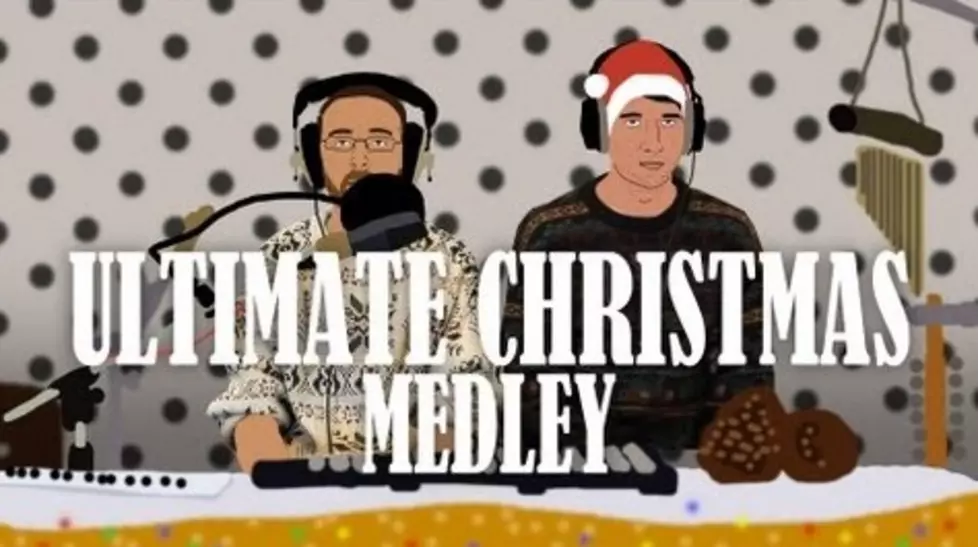 40 Songs in 1 &#8211; Ultimate Christmas Medley [VIDEO]