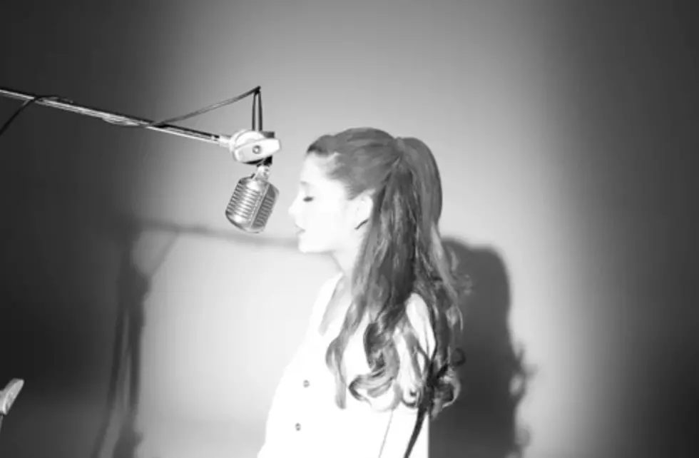 Ariana Grande Sings an Incredible Whitney Houston Cover [VIDEO]
