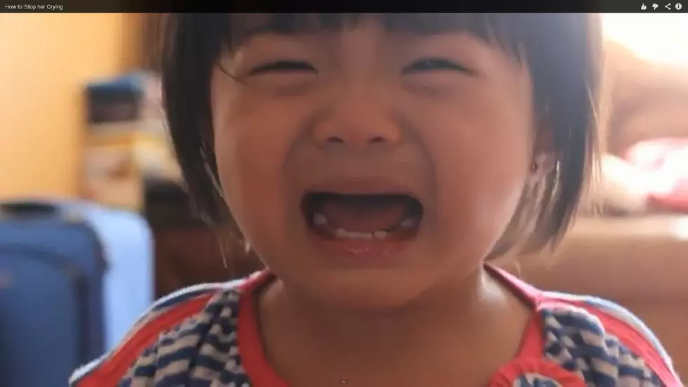 Amazing Parenting Tip to Get Your Toddler to Stop Crying [VIDEO]