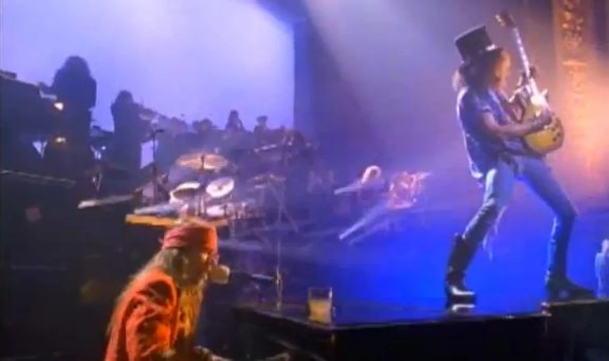 FridayFlashback – The Rob's Request “November Rain” from Guns N' Roses  [VIDEO]