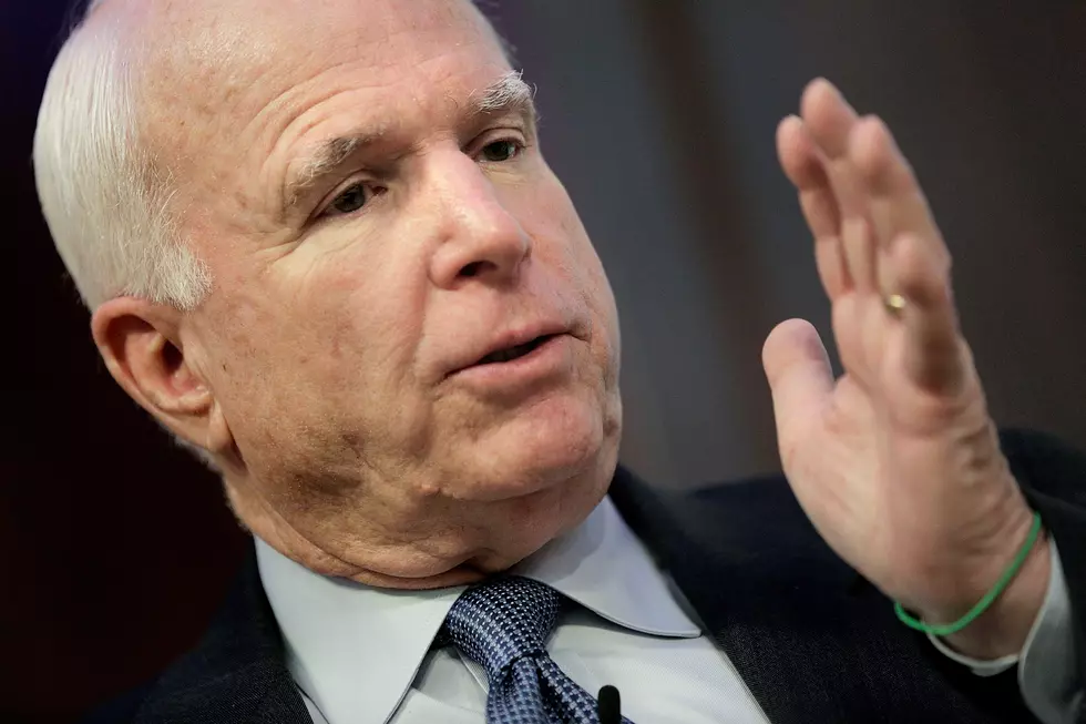 Have You Ever Wanted to See John McCain Dance Like a Robot With Jamie Foxx?