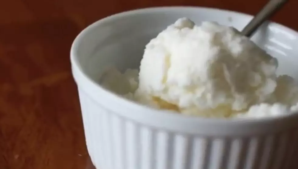 Beat the Cold with Snow Ice Cream [VIDEO]