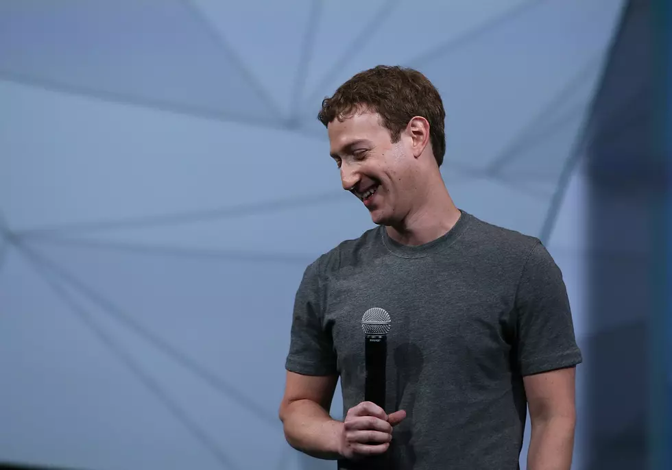 Debunked: Facebook Founder Mark Zuckerberg is NOT Giving Away Money to Users