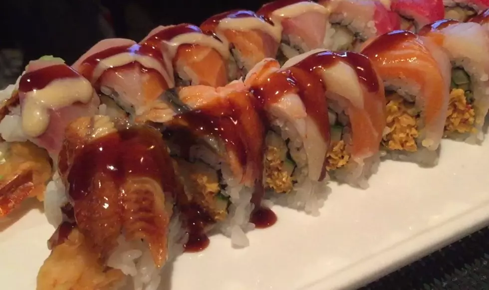 Watch a Ninki Bistro Sushi Chef at Work [VIDEO]