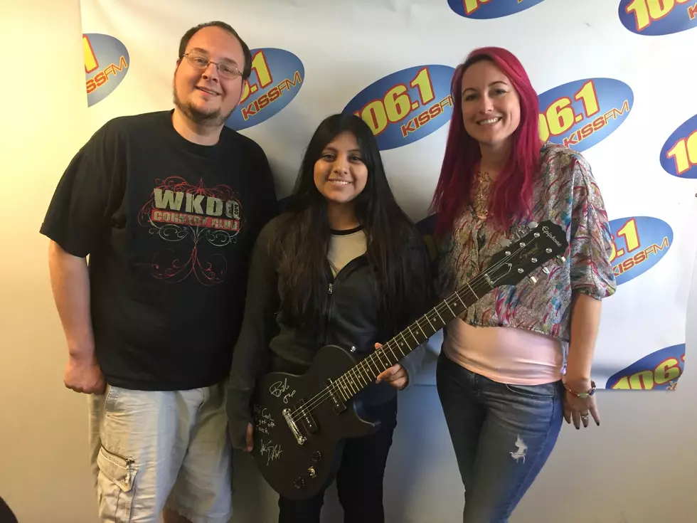 Evansville Teen Kristin Schaum Plays on Stage With Green Day, Visits The Rob&#8217;s Radio Show [VIDEO]