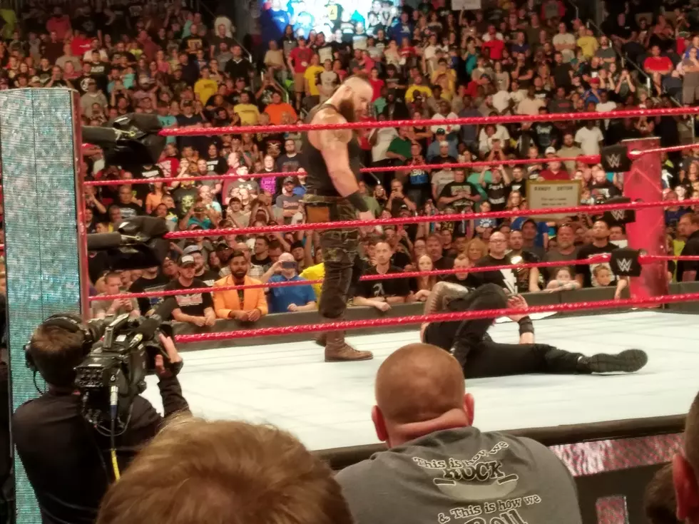 Braun Strowman Breaks Steel Cage With the Big Show [Post 2 Post]