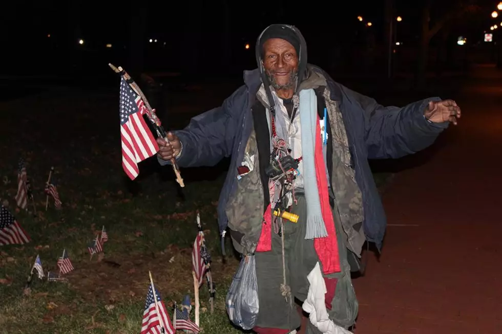 Did Downtown Evansville’s Billy the Flag Man Pass Away?