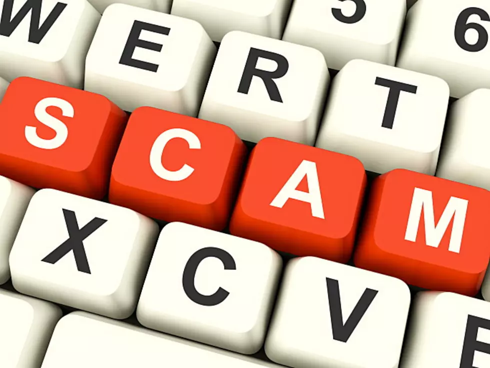 Scam Alert: Read THIS To Avoid These 3 Big Holiday Facebook Scams
