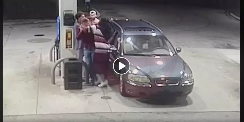 Group of Indiana Teens Fight Back Against Gun-wielding Robber