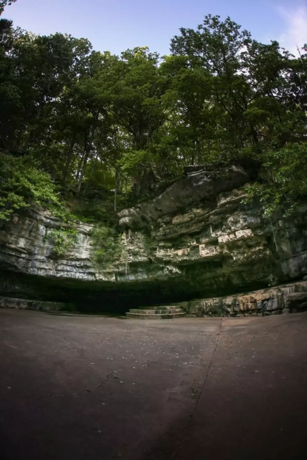 Dunbar Cave State Park in Tennessee is an Archeology Buff&#8217;s Dream Destination