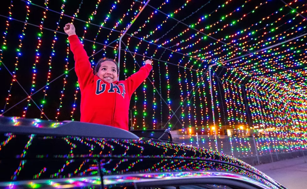 Don’t Miss The Drive-Thru Light Spectacular at Ruoff Music Center in Indianapolis