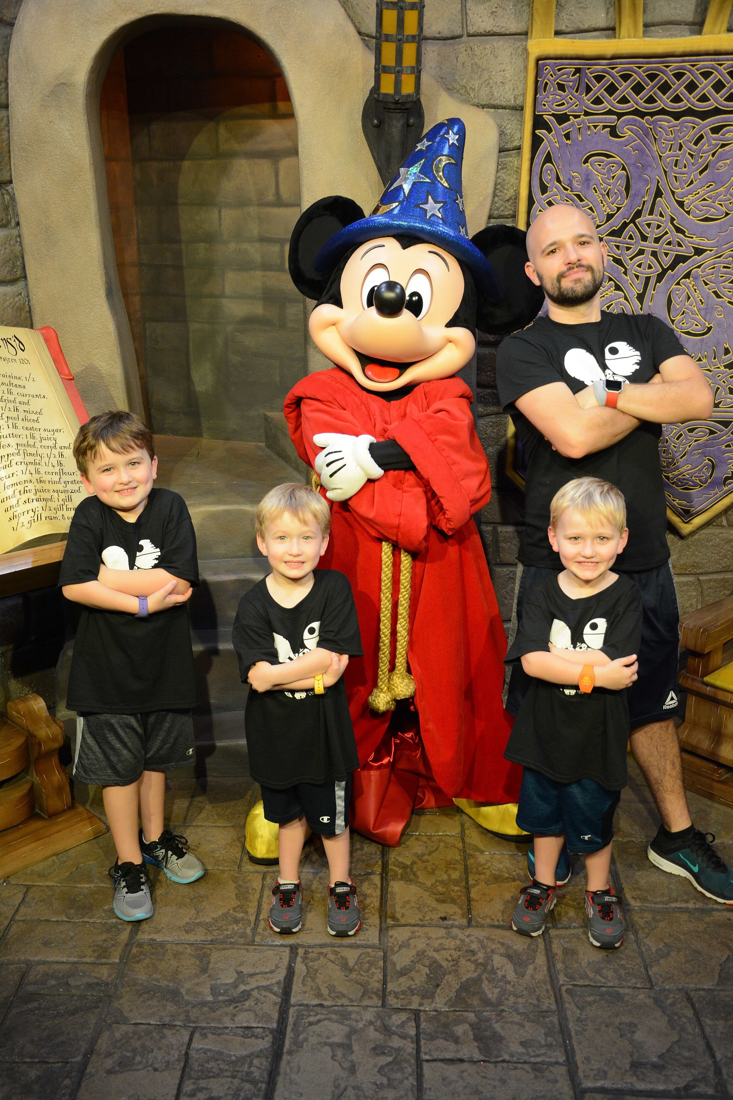 No, Disney Isn't Replacing Its Mickey Mouse Mascot. The TikTok