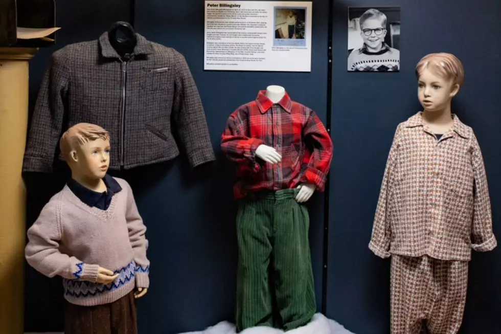 https://housefromachristmasstory.com/