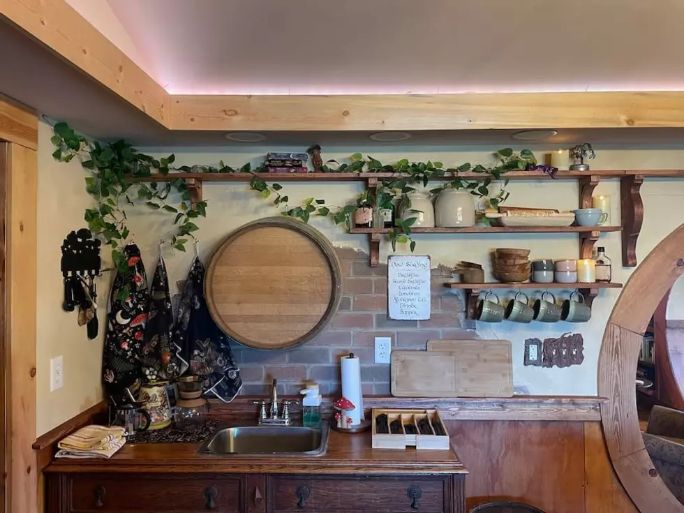 Credit: Airbnb (Hosted by Victoria)
